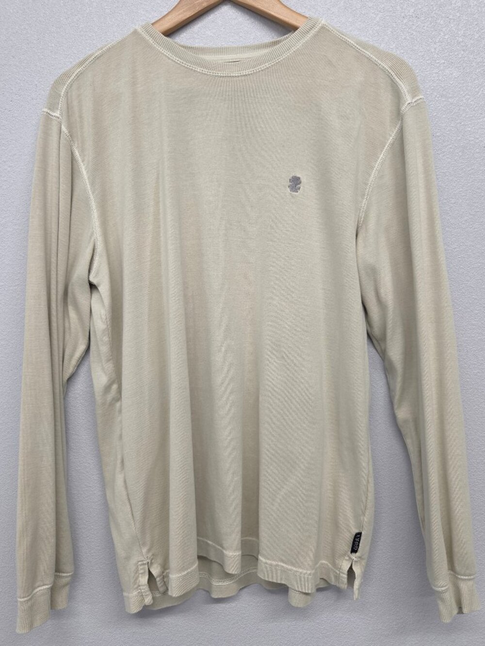 Men's IZOD Pullover Top
